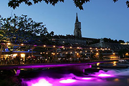 Berner Altstadt mit Aaresicht am Abend